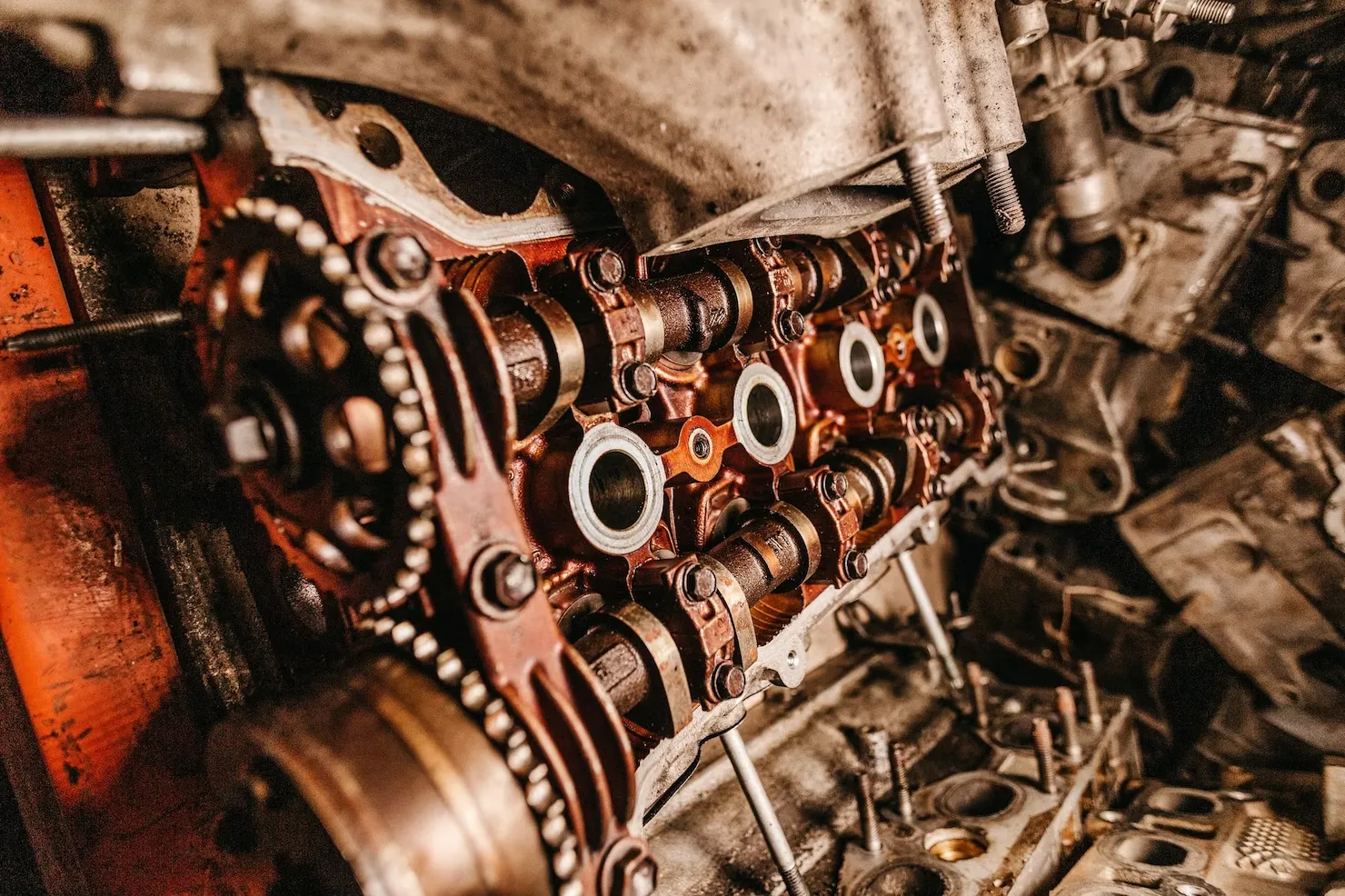 علائم آسیب پیستون